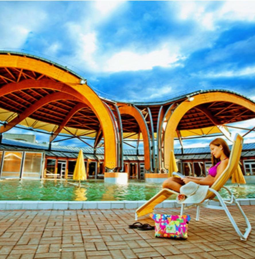 Koczan Apartman Бюк Экстерьер фото